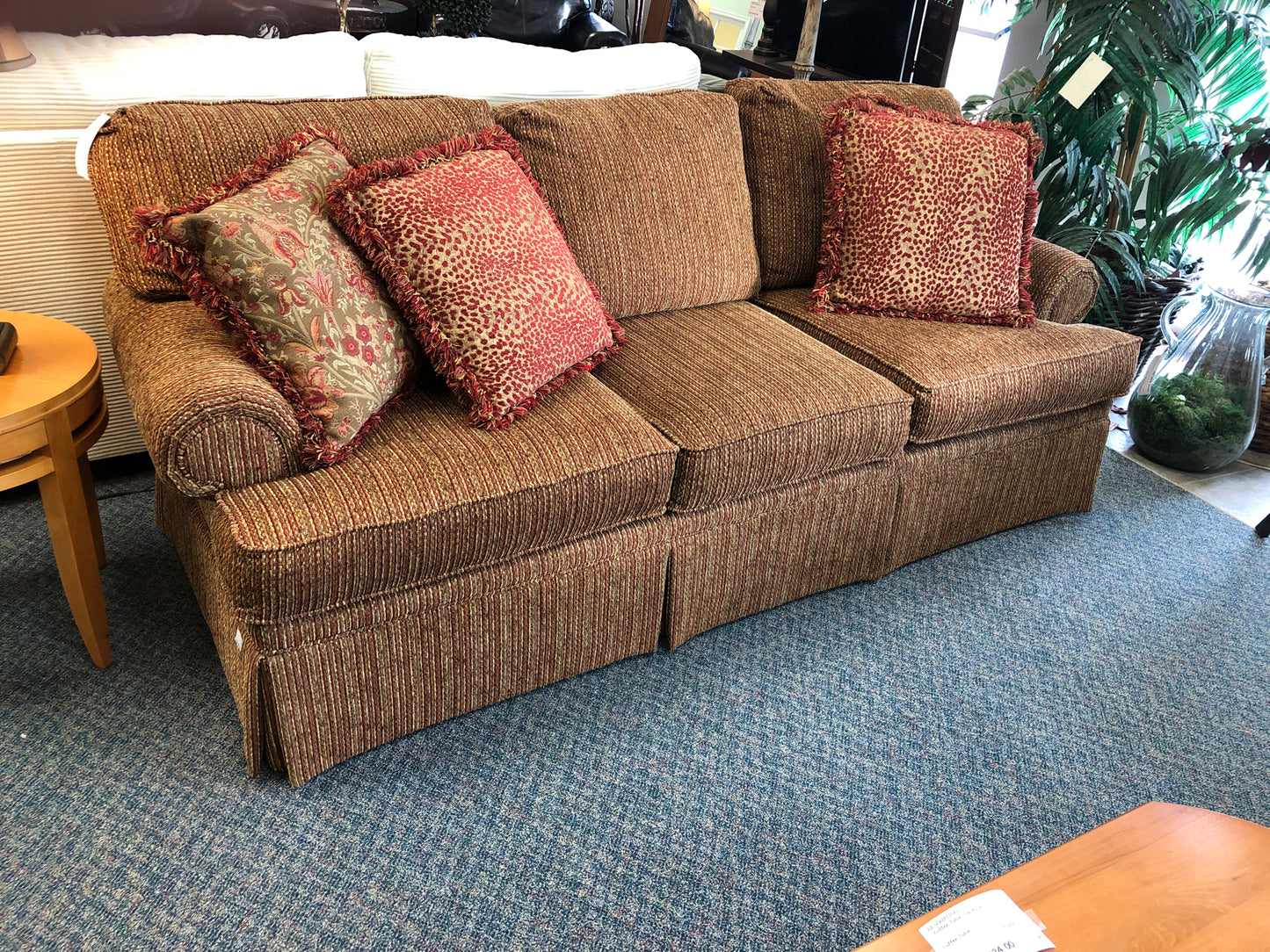 Massoud Sofa