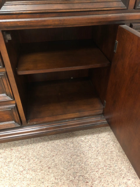 Dresser & Mirror