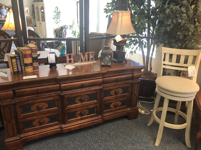 Tour of the Store
