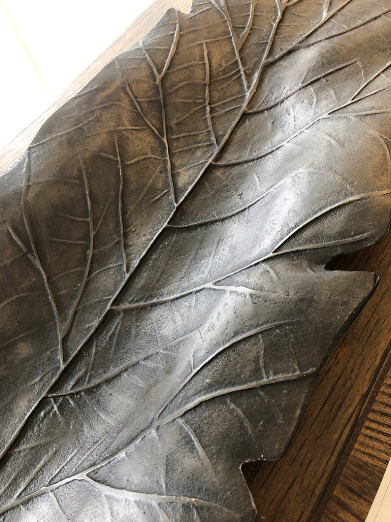 Metal Leaf