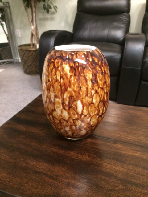 Vase / Bowl /Jar/ Pitcher