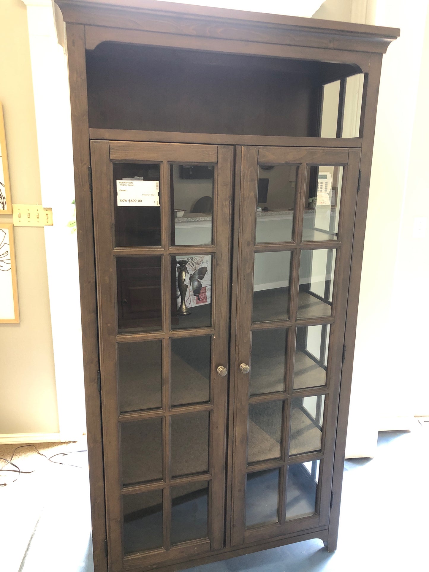 Display Cabinet