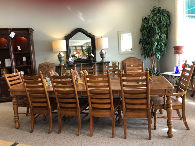 Table (62" x 42")/10 Chairs/2 Leaves 23.5" Each