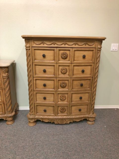 6 Piece Marble Top Bedroom Suite w/King Bed