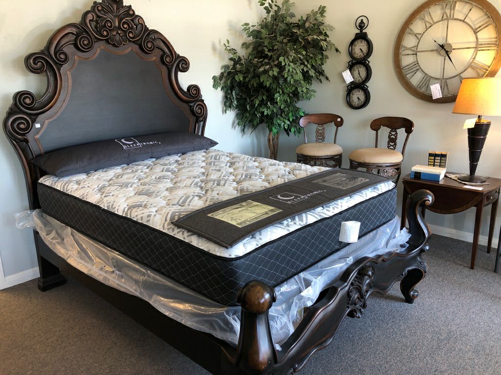 Ornate Wood Queen Headboard and Footboard