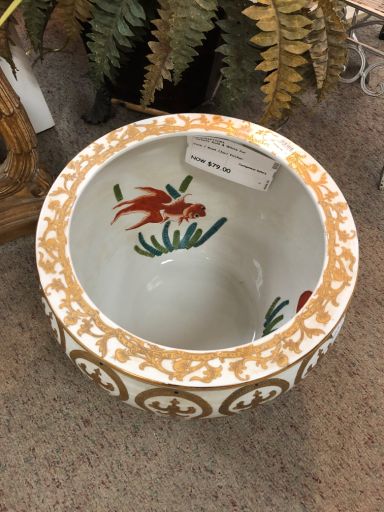 Ornate Gold & White Pot