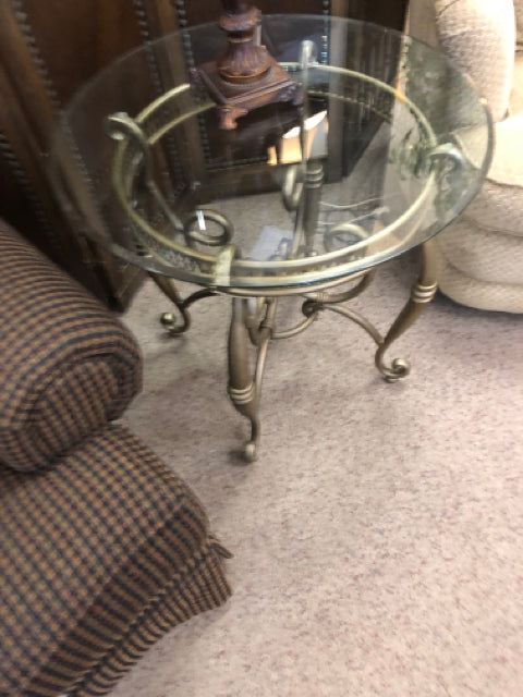 End Table (2 available)