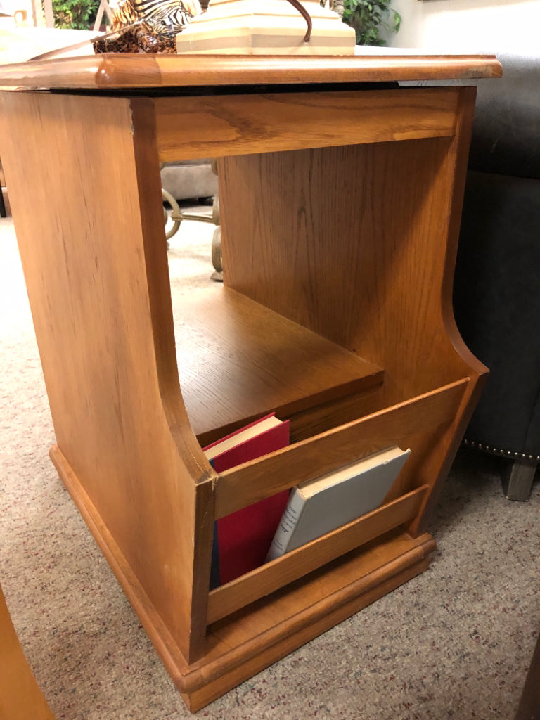 Magazine Rack