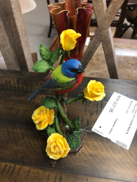 Texas Rose with Colorful Bird & Yellow Roses