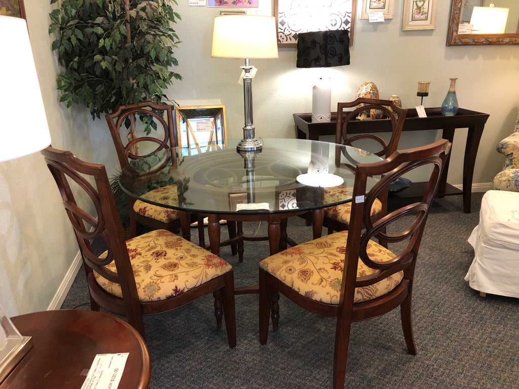 Glass-Top Table w/4 Chairs