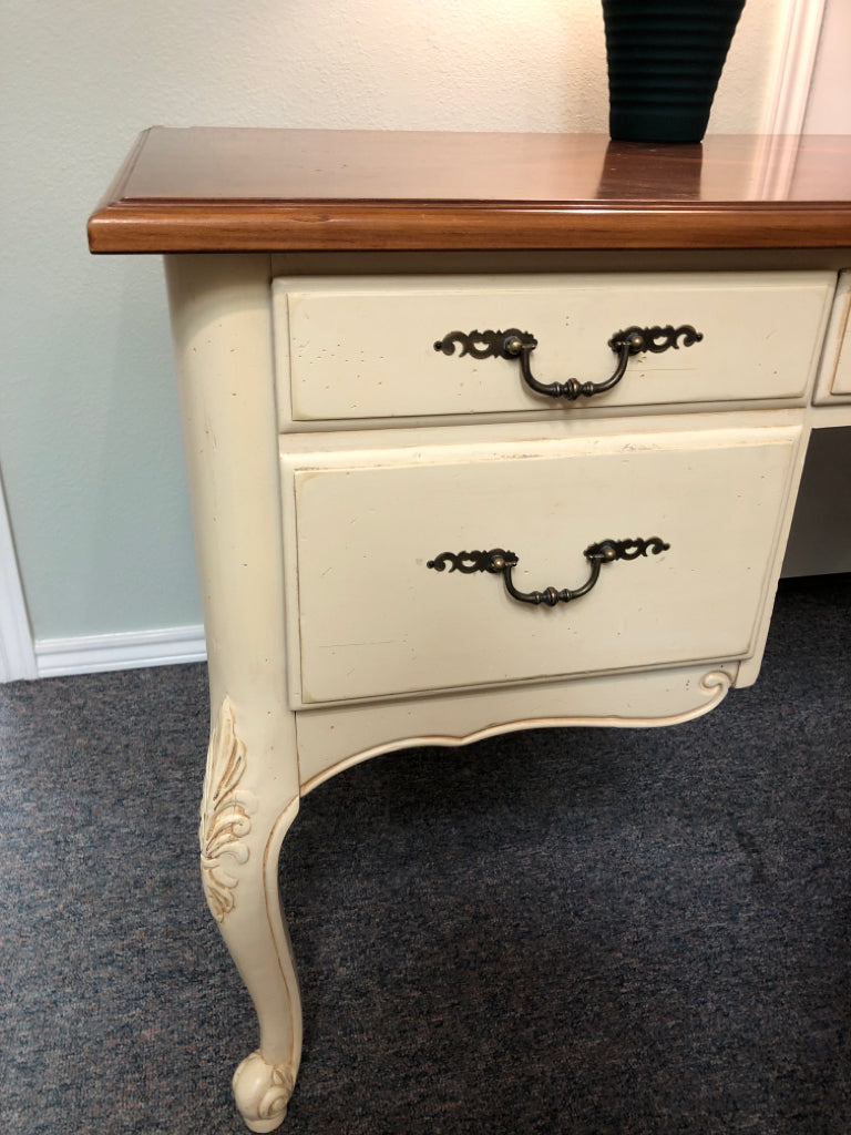 Ethan Allen White Desk