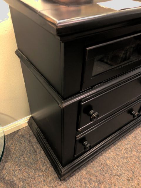 Black Media Console