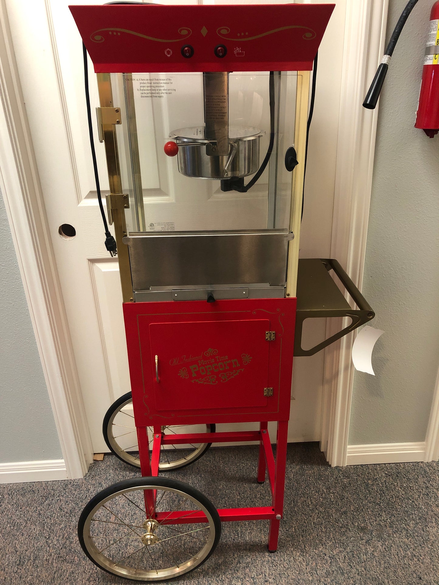 Old Fashioned Movie Time Popcorn Cart