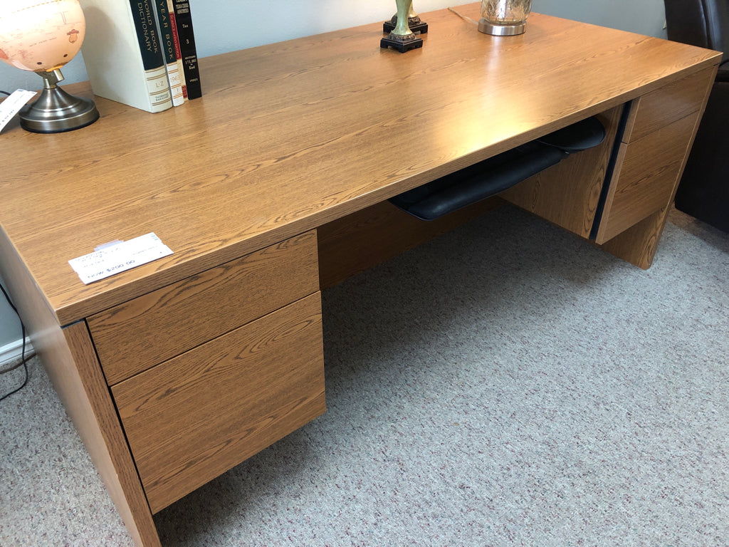 Office Desk