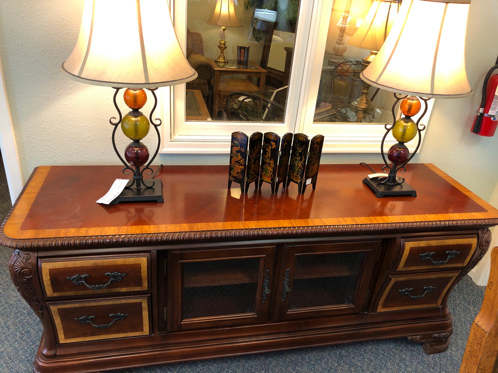 Media console