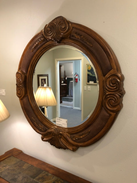 Round Hanging Mirror