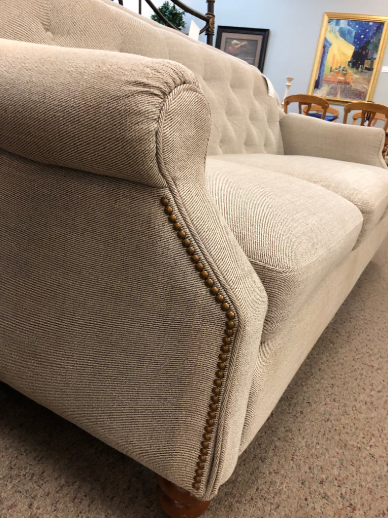 LA-Z-Boy Sofa