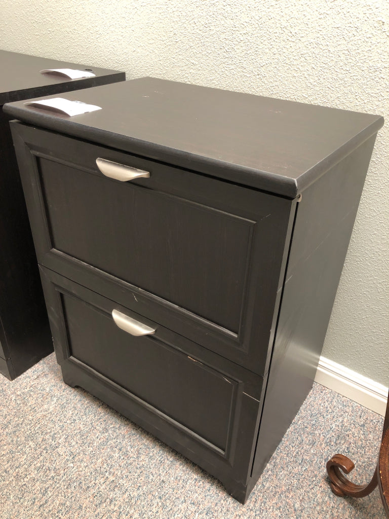 2 Drawer - File Cabinet