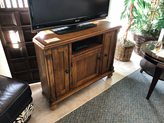 Media console