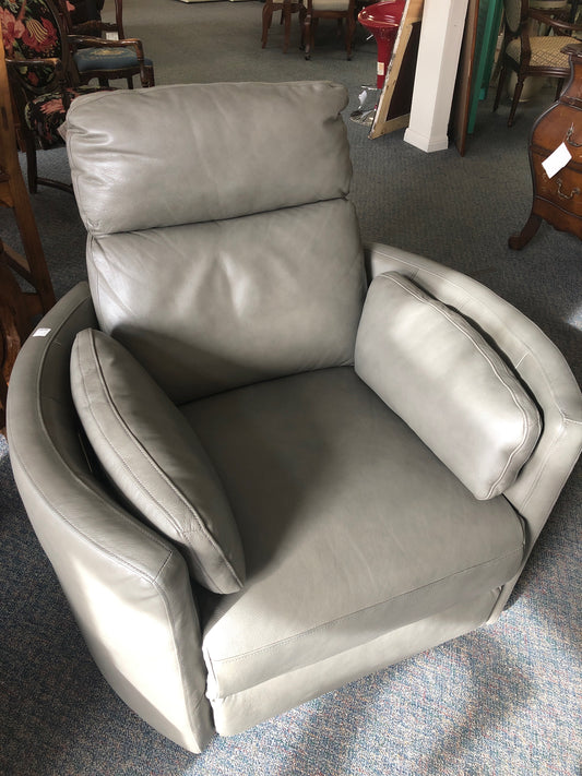 Electric Swivel Recliner (2 available)
