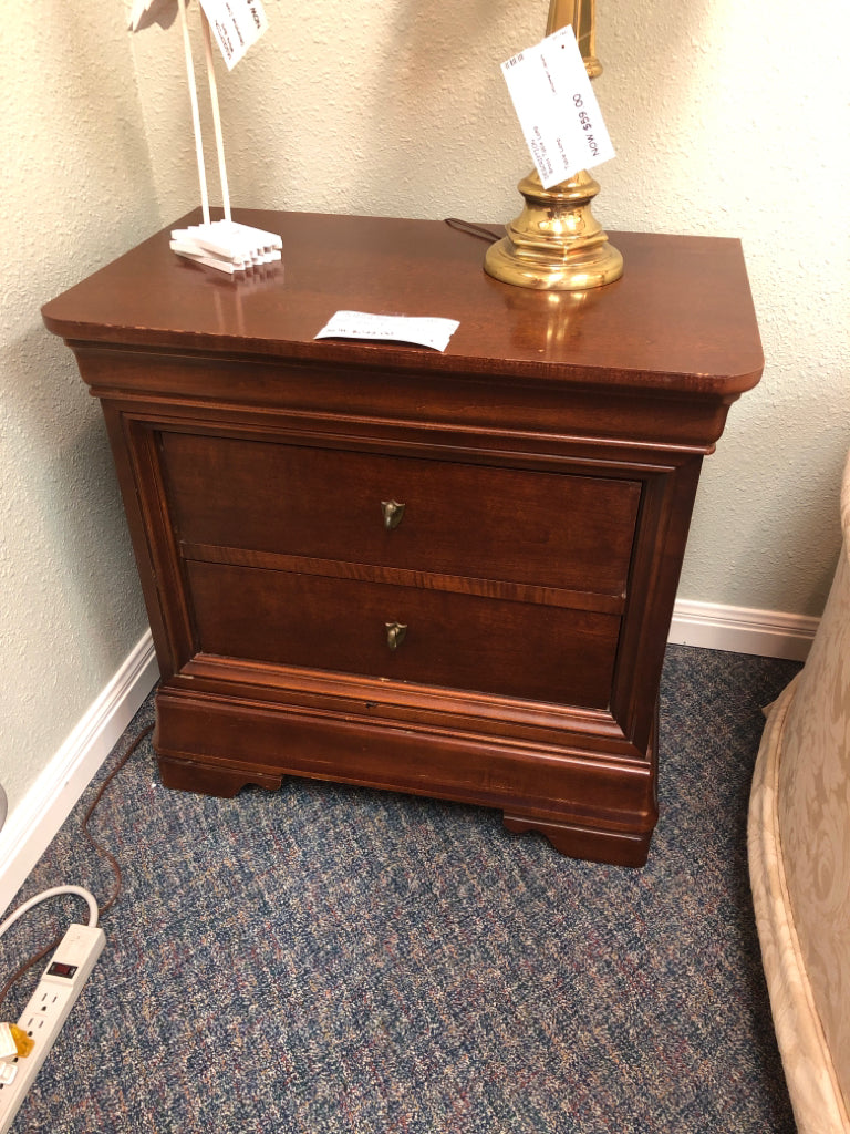 Thomasville Night Stand (2 Available)