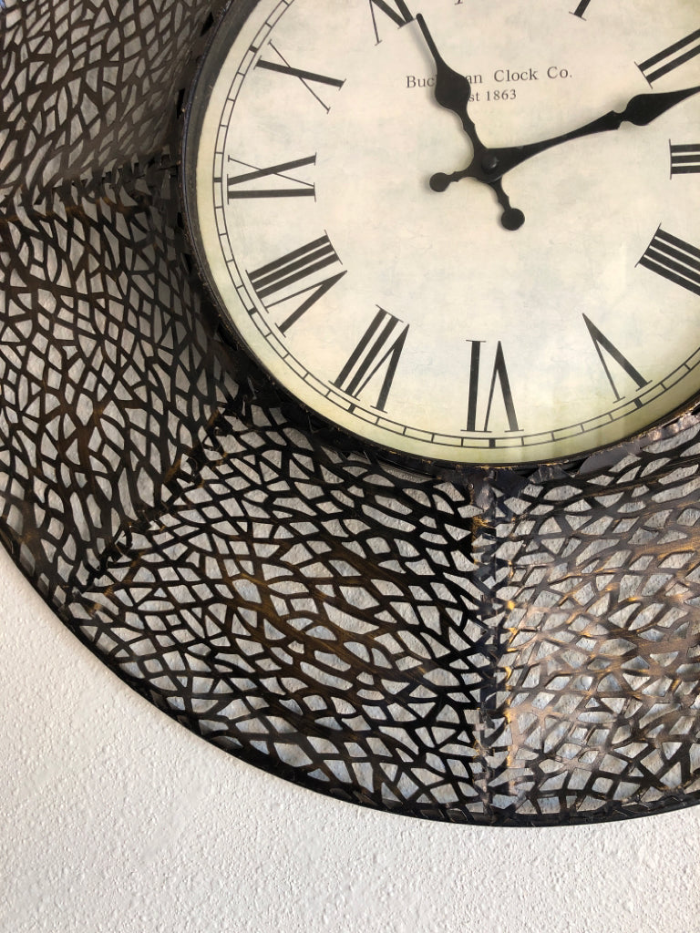 Buchanan clock