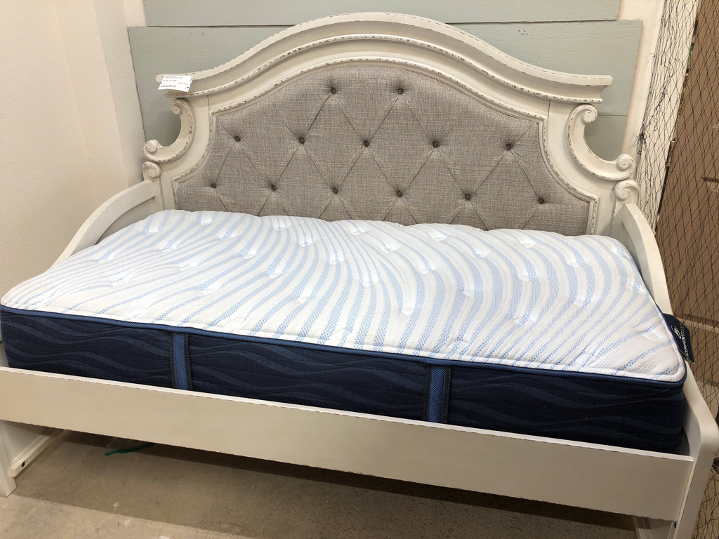 Day Bed with Rails & Slats