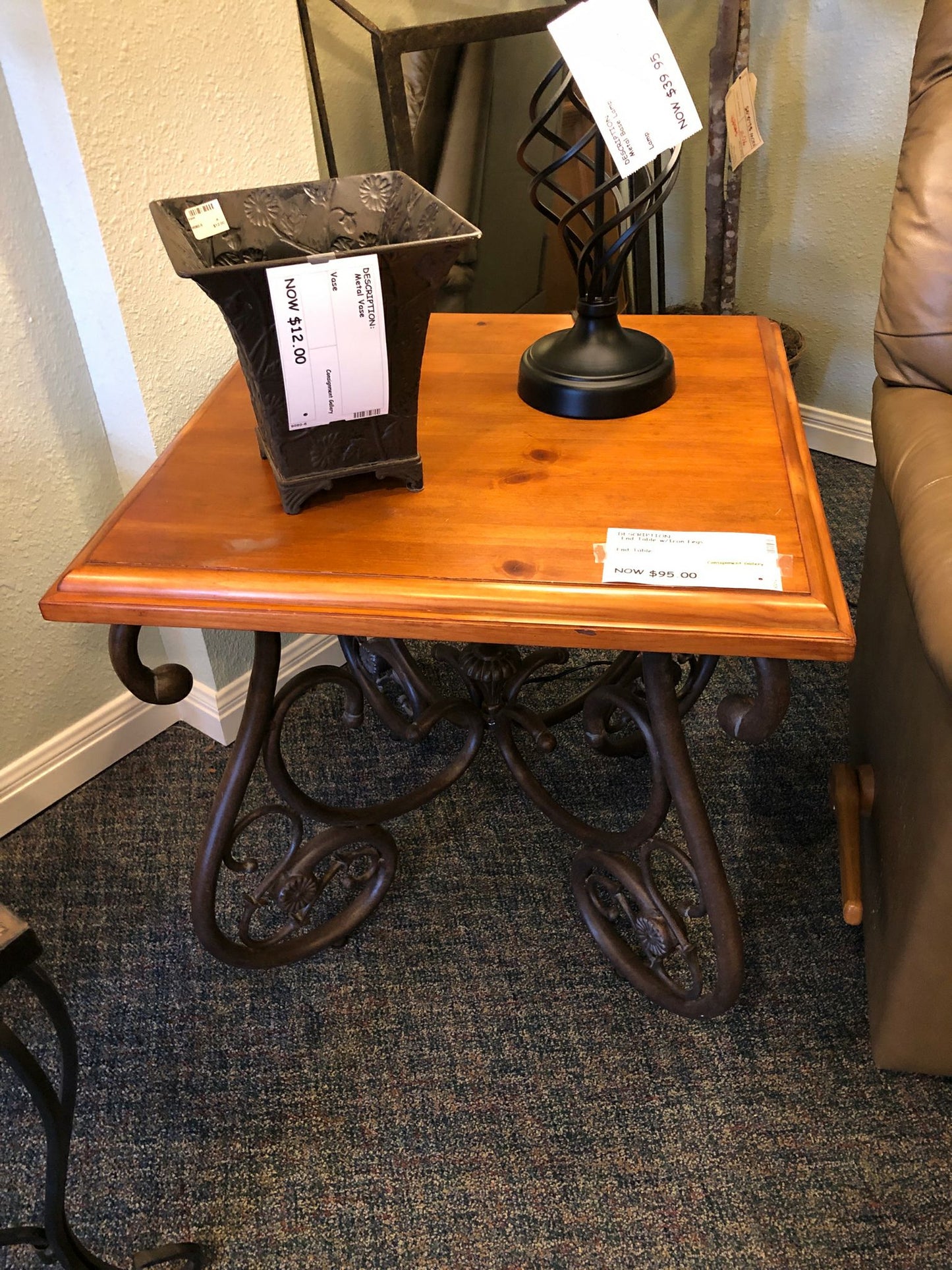 End Table w/Iron Legs