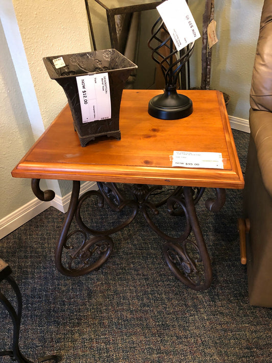 End Table w/Iron Legs