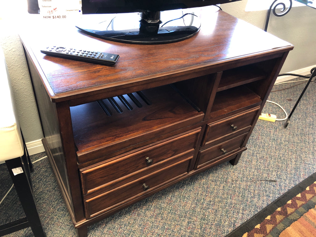 Media console