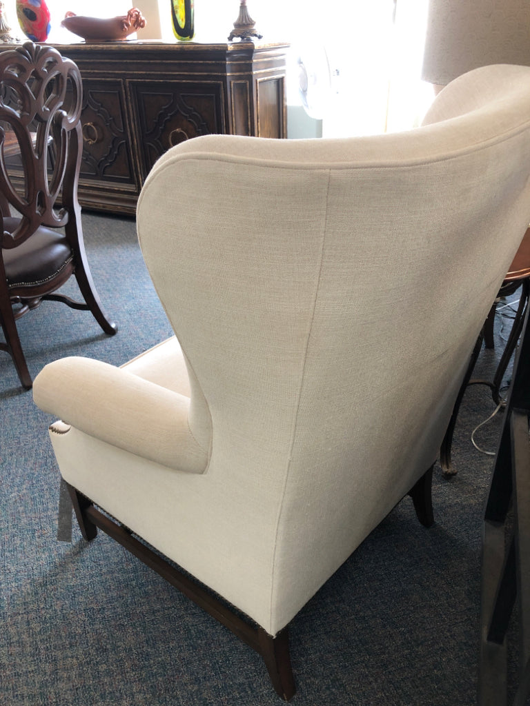 Chair (2 available)