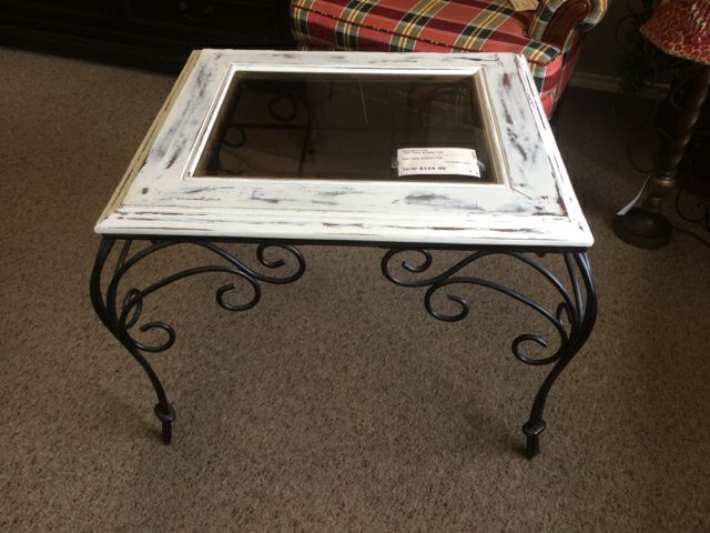 End Table w/Glass Top