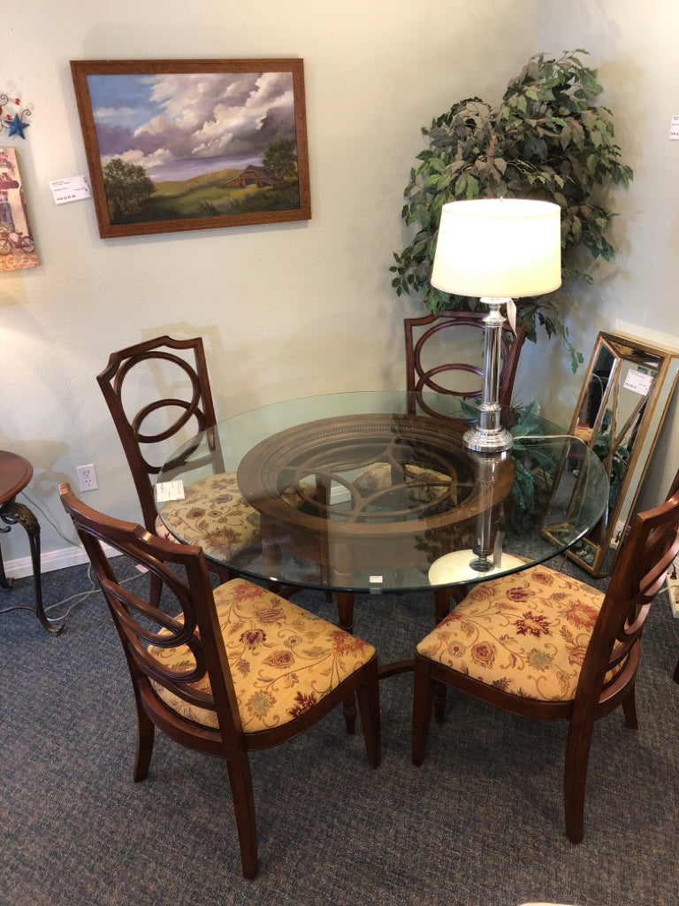 Glass-Top Table w/4 Chairs