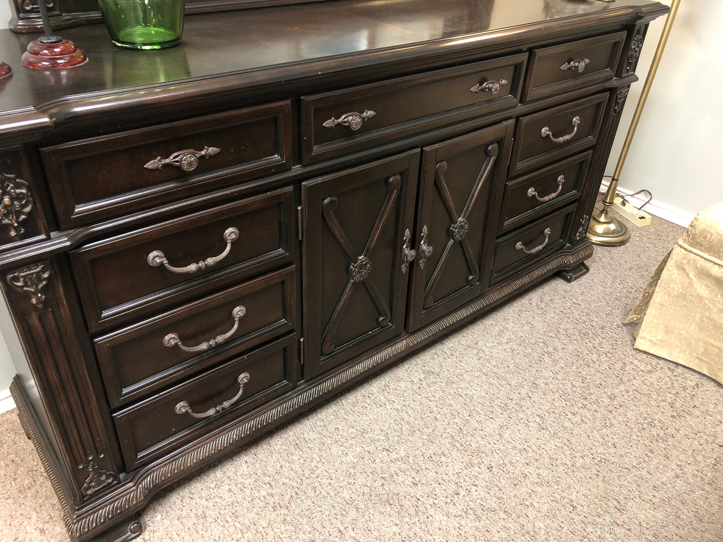 Dresser & Mirror