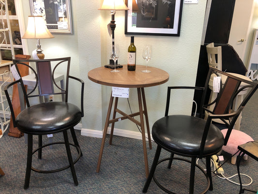 Set of 4 Swivel Bar Stools (23")