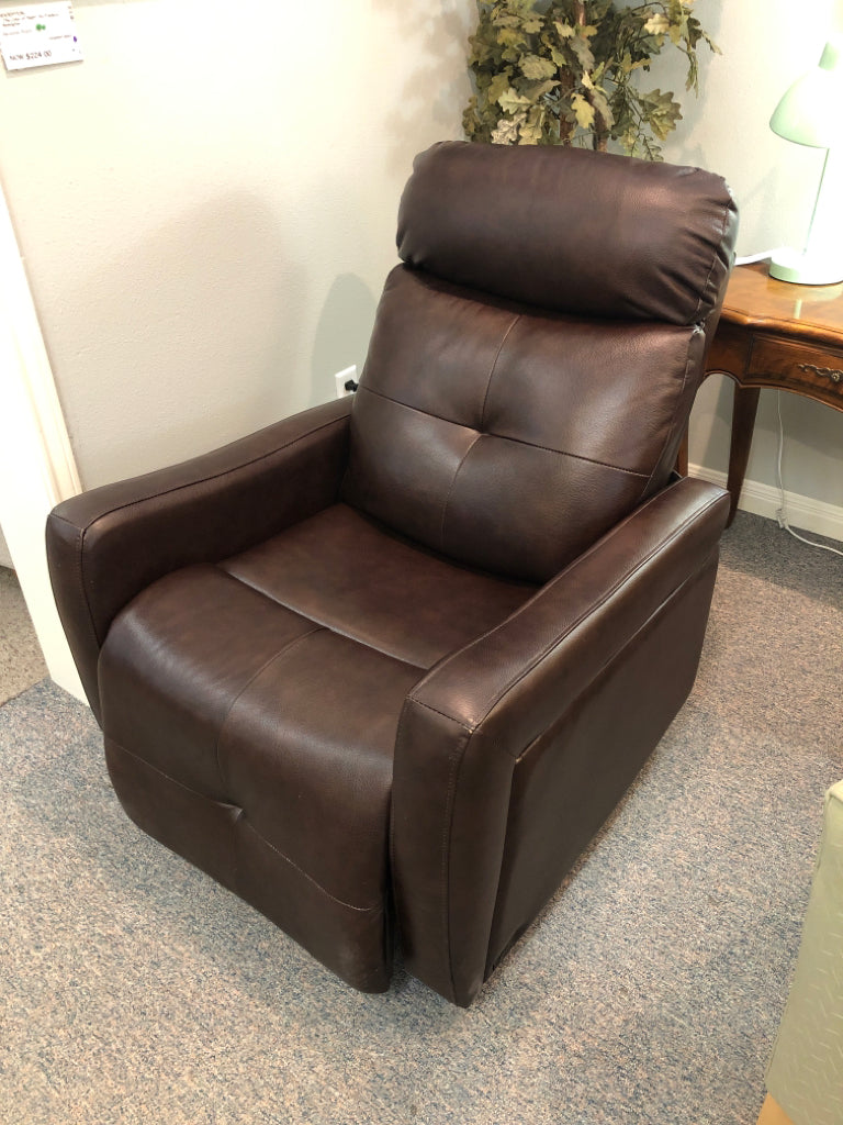 Swivel Electric Rocker/ Recliner