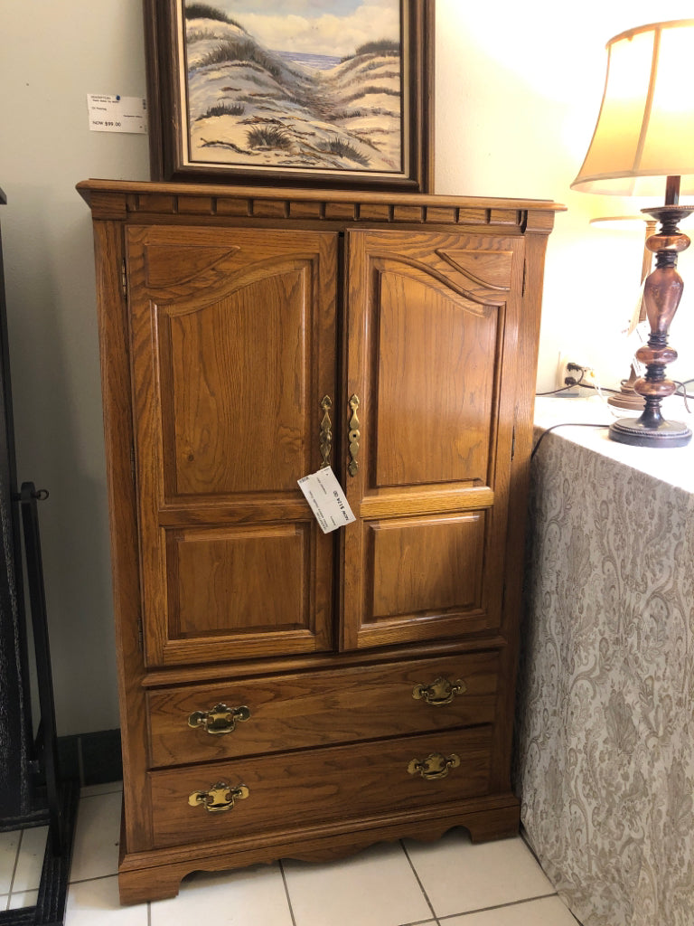 Clothes Armoire (Handle Issue)