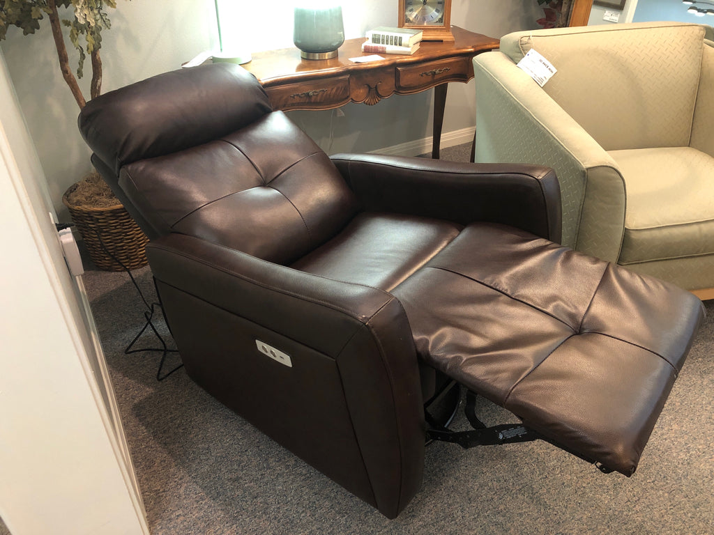 Swivel Electric Rocker/ Recliner