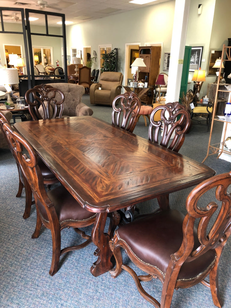 Theodore Alexander Table/2 16" Leaves/6 Chairs by Universal
