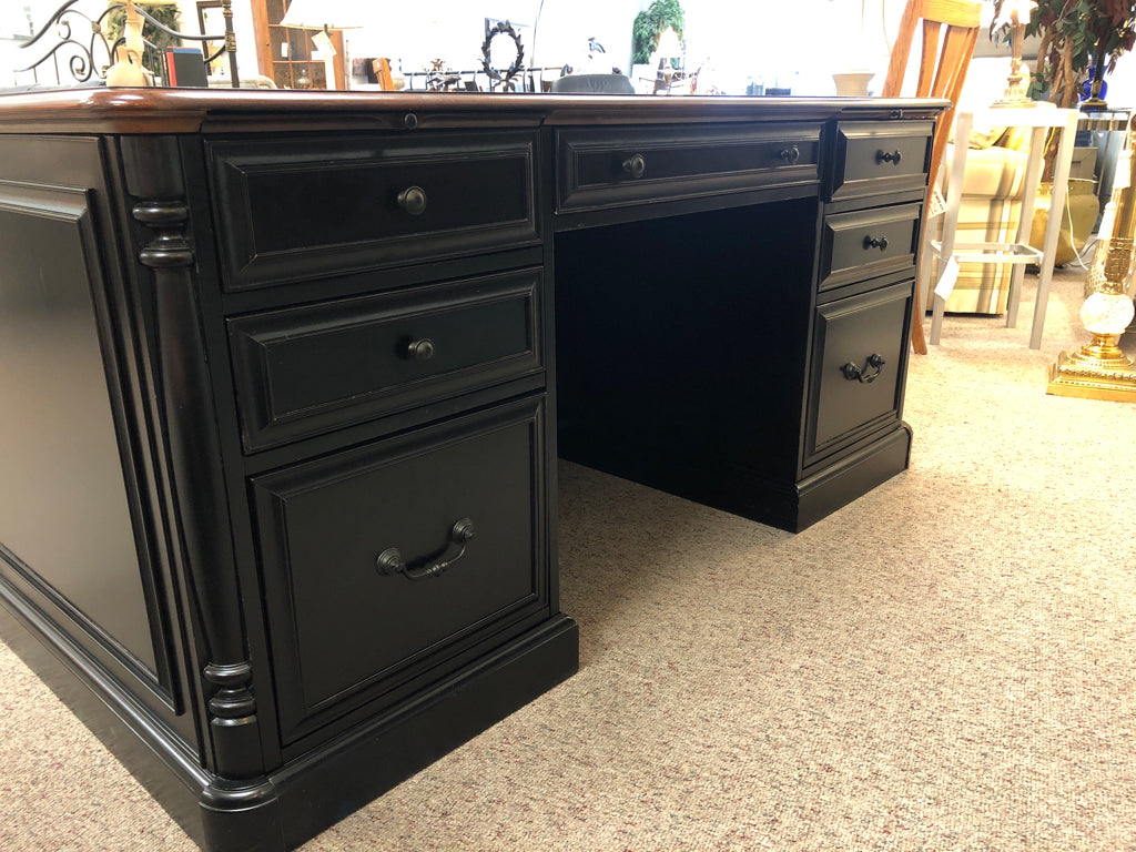 Executive Desk (from Haverty's)