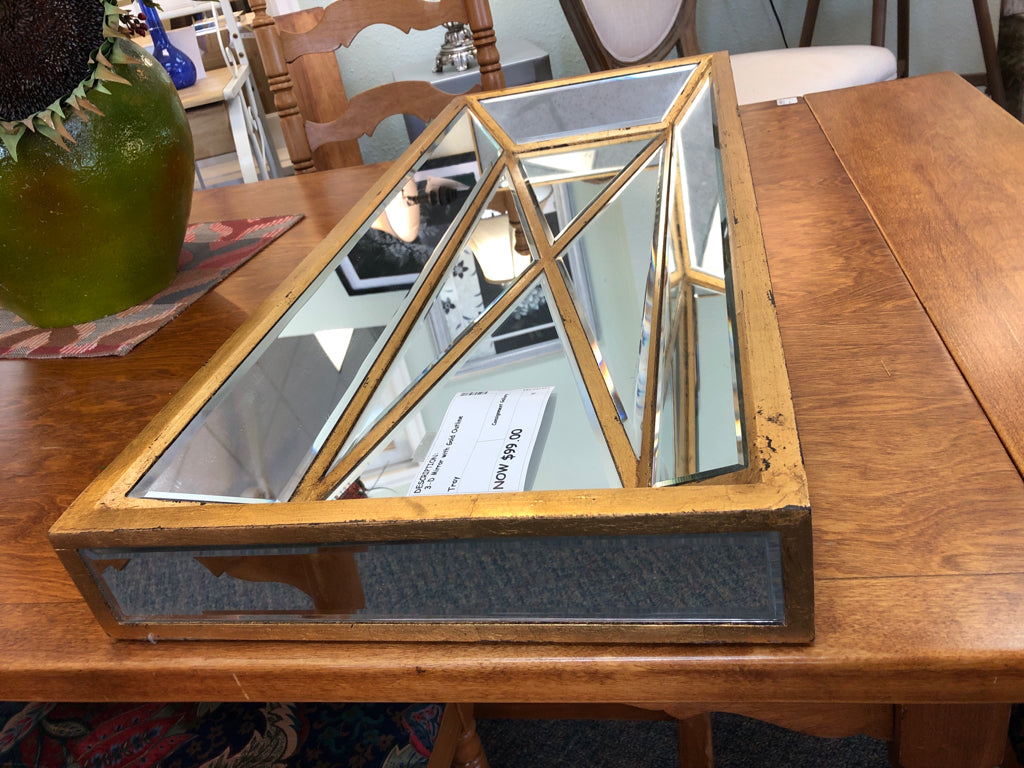 3-D Mirror with Gold Outline