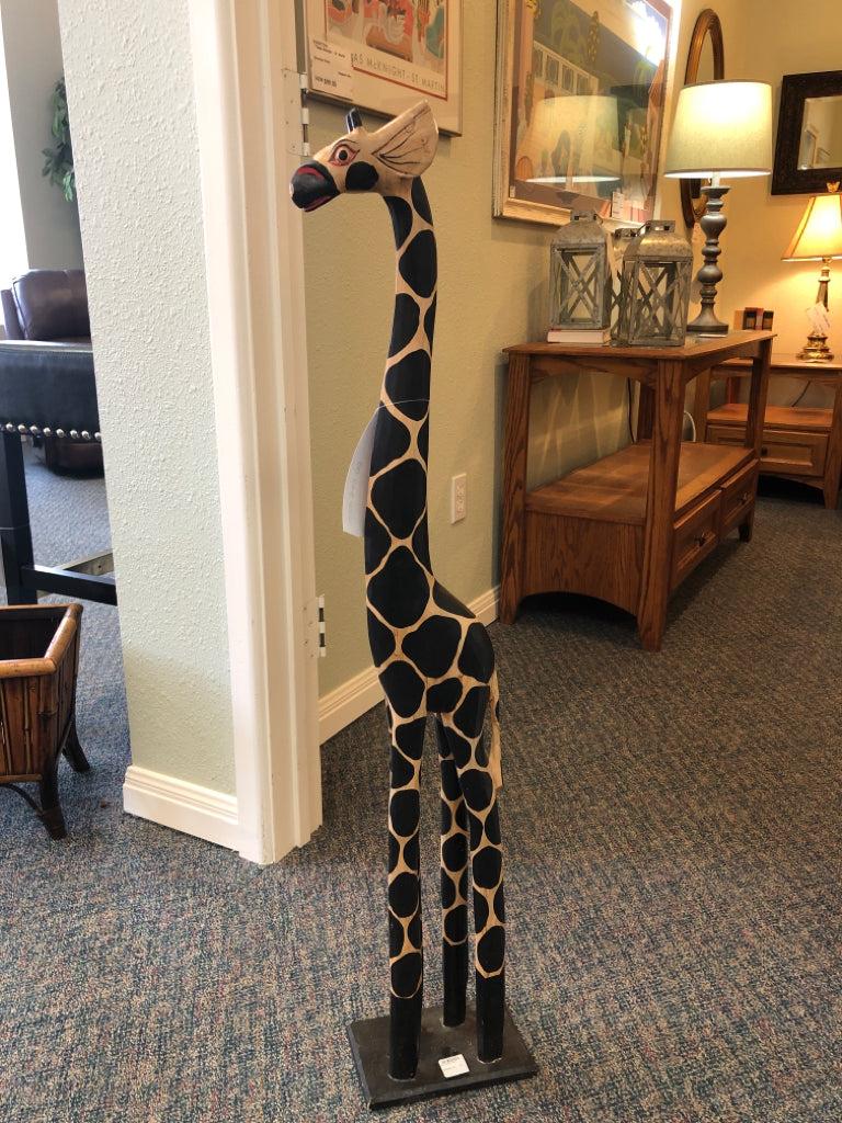 Small Giraffe