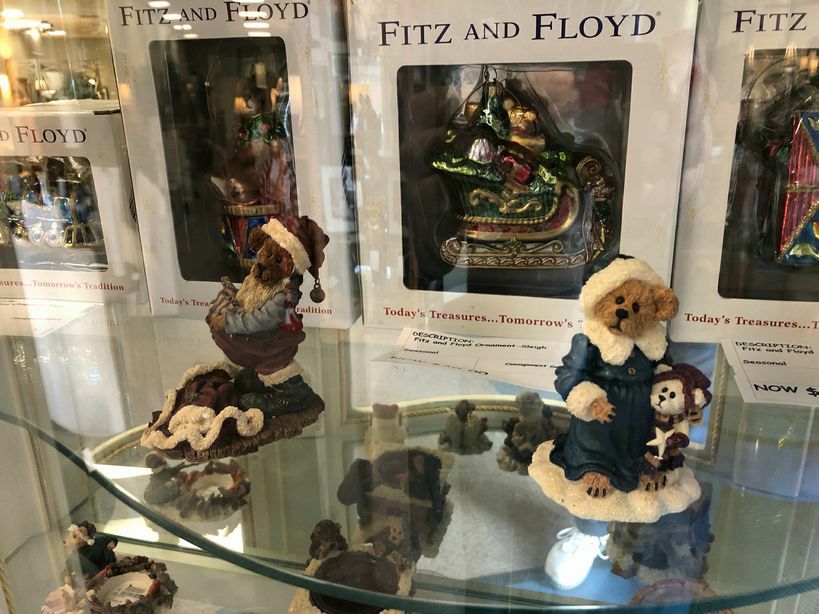 Christmas at Consignment Gallery