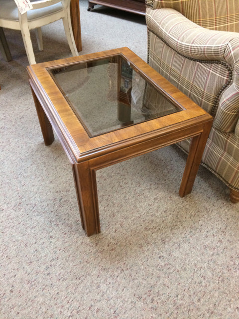 Drexel Heritage End Table (2 available)